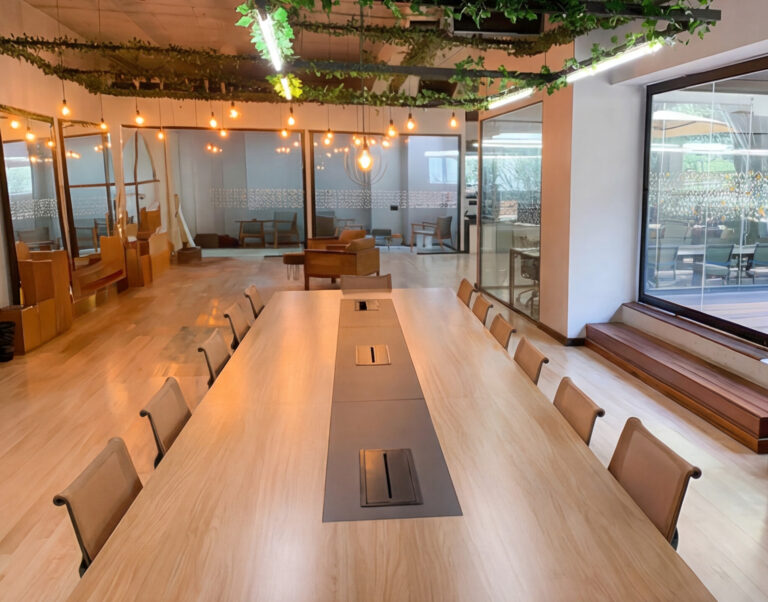 coworking-Rua-Funchal-03-768x602.jpg (1)